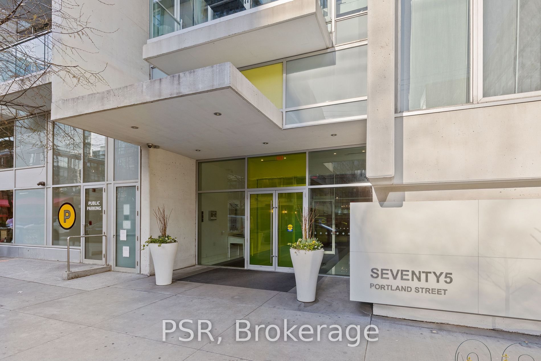 PENTHOUSE IN THE HEART OF KING WEST