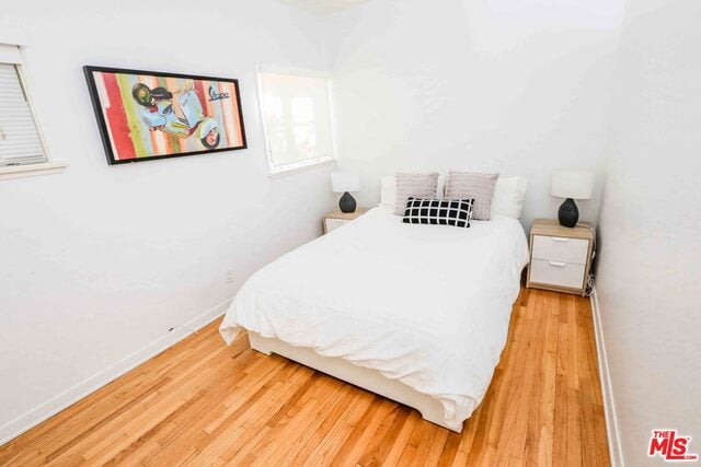 4145 Kraft Ave