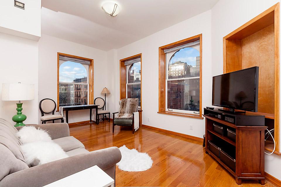 66 W 77th St Unit: 46