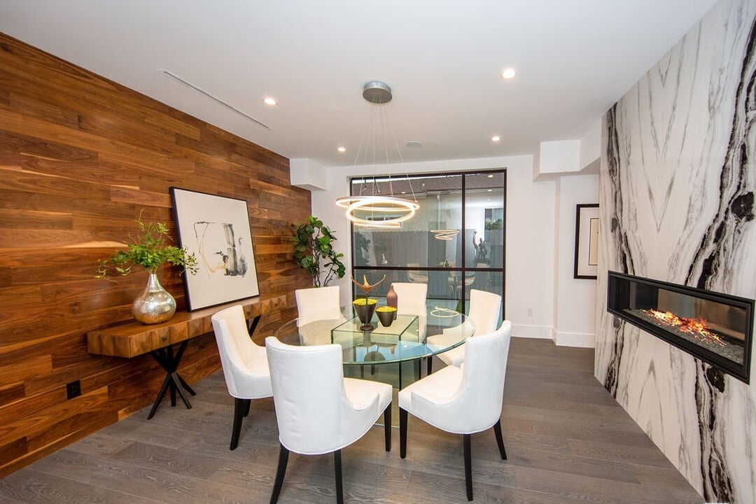 S Sherbourne Dr, 90035