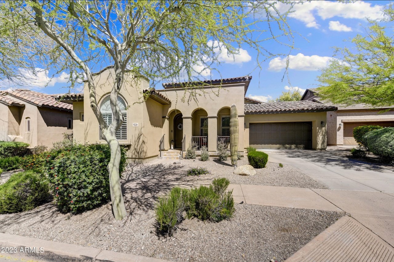 9226 E Via De Vaquero Dr