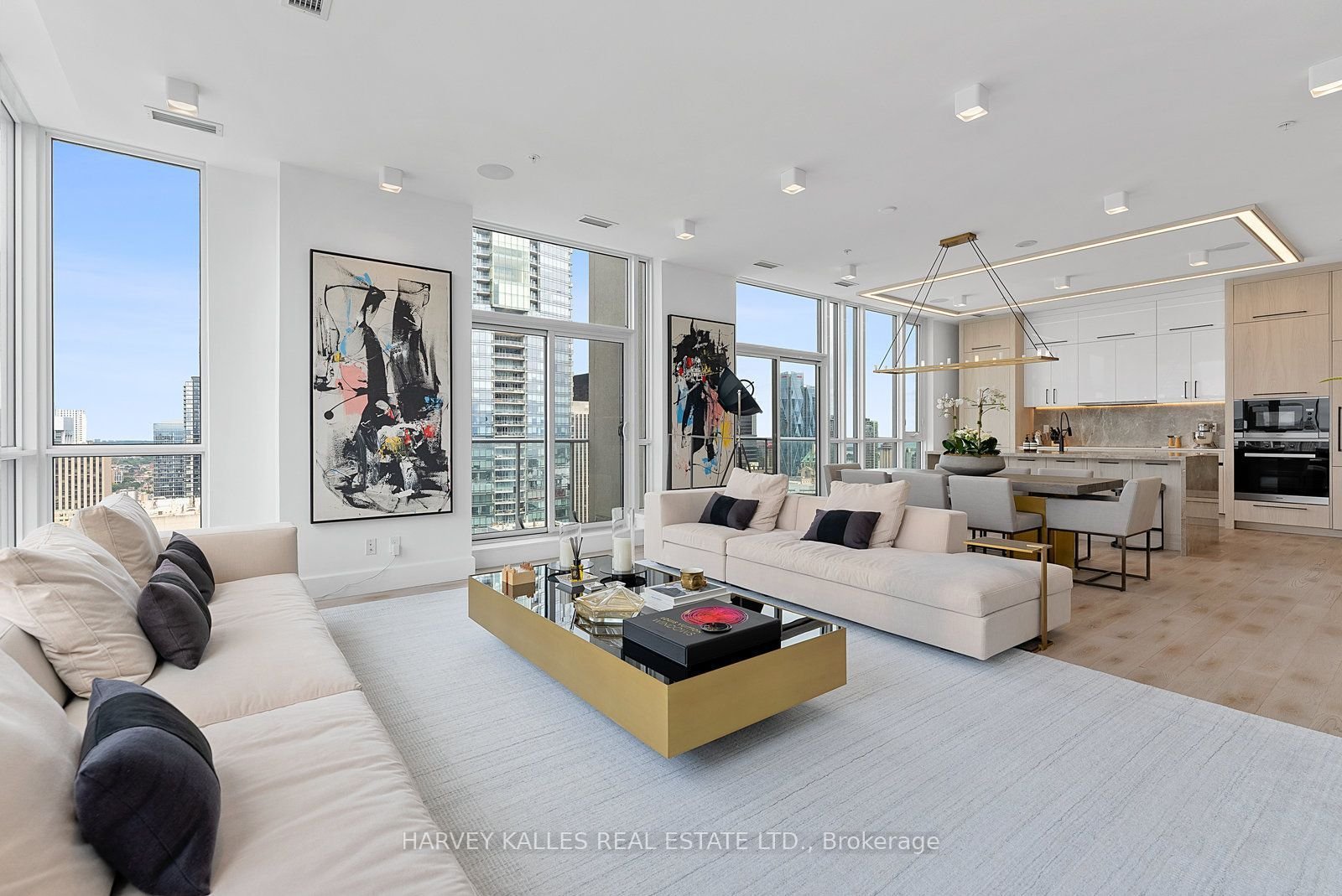 PH AT STUDIO 2 CONDOS