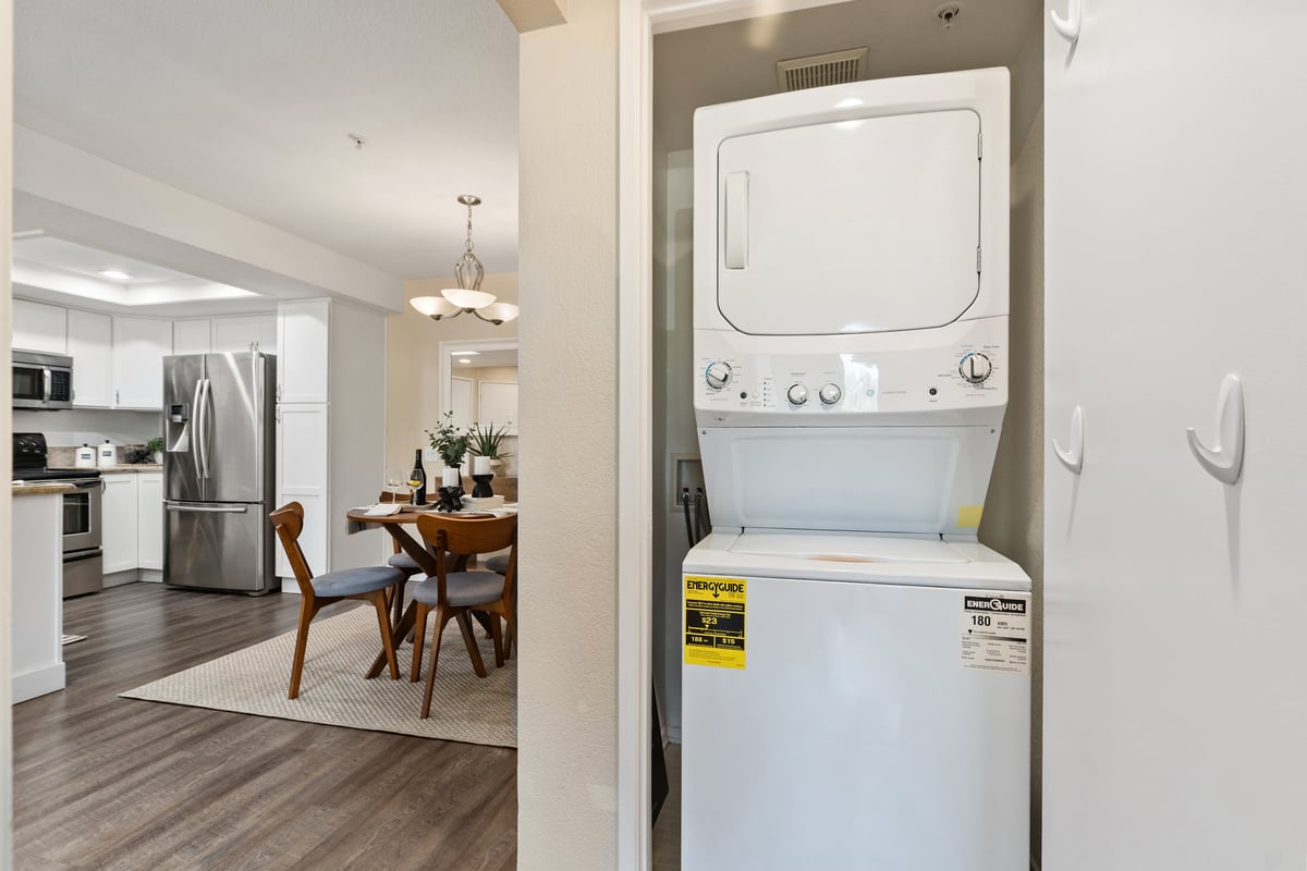 227 S Cross Creek Road, Unit D