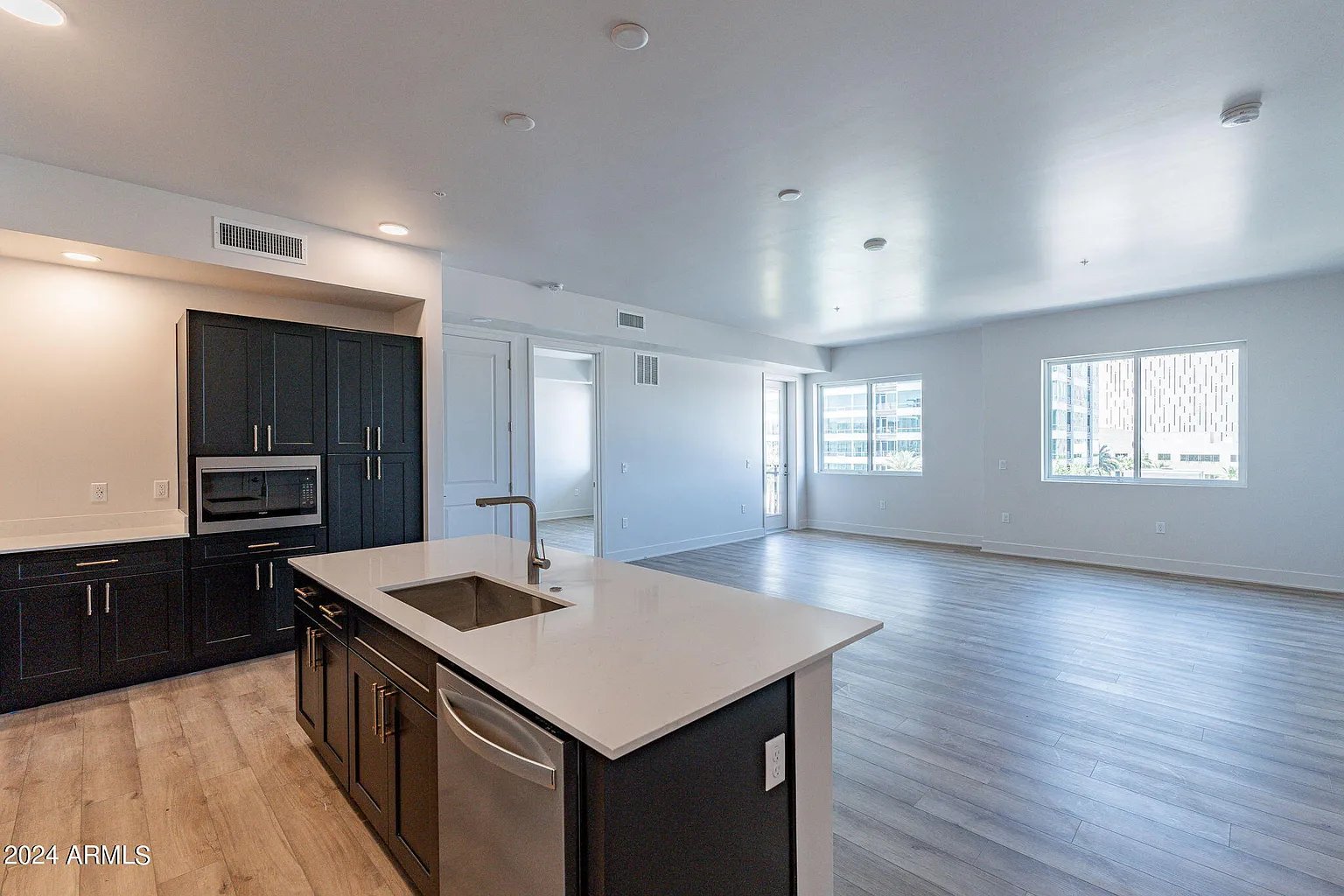 3131 N CENTRAL Avenue, 5012, Phoenix Unit: 5012