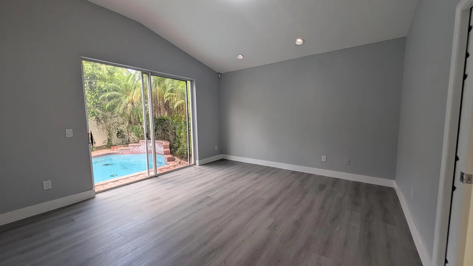 2598 NW 53rd Street
