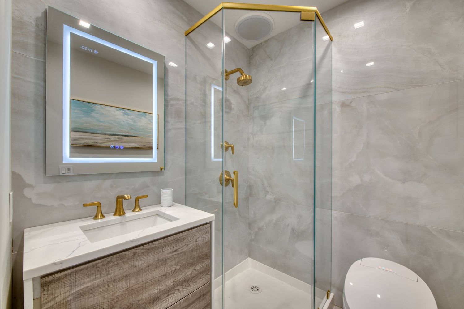 18 Bridge Street Unit 2C