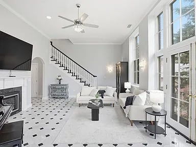 83 Church St APT 15