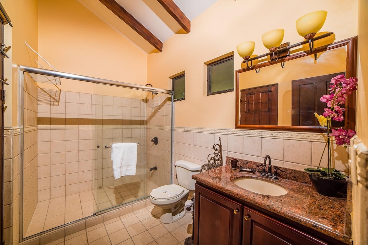 Villa Catalina 16 | Oceanview Luxury Villa in Playa Potrero