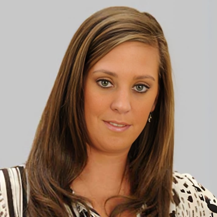 Anna Harris Sherrills Ford, NC Real Estate Agent Headshot