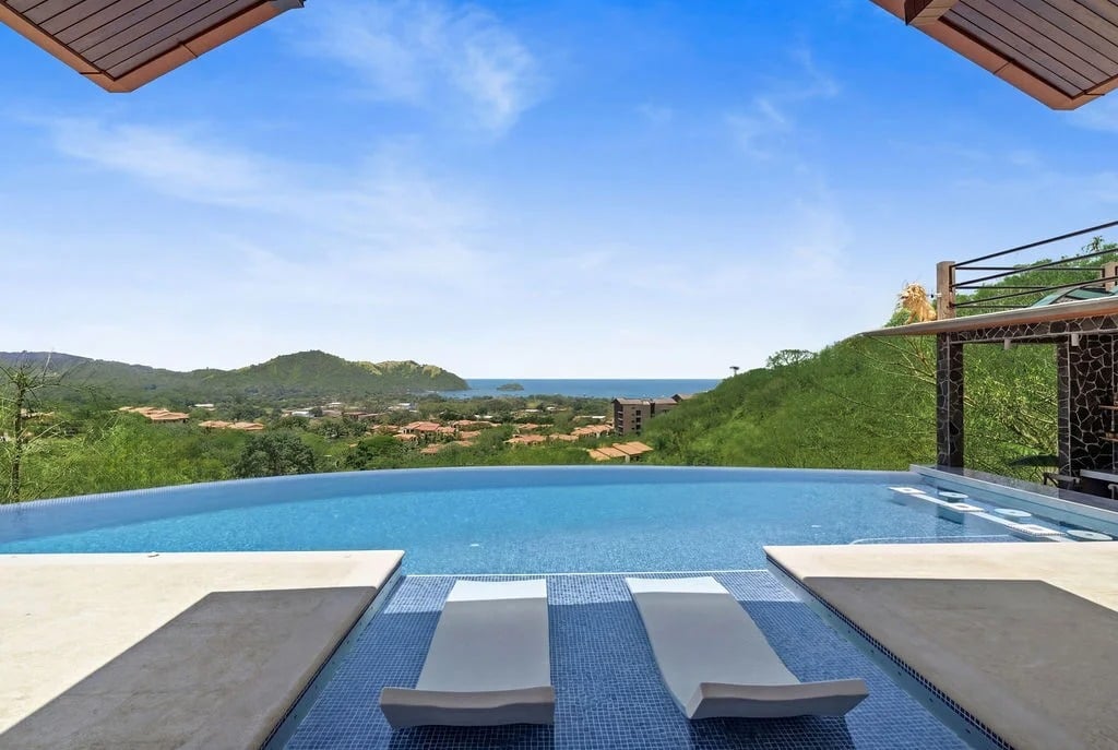 Ocean View Villa Isabella