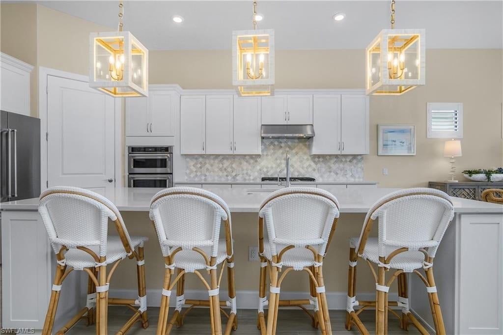 19053 Aqua Shore Dr