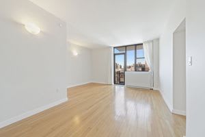 352 W 110th St Unit: 11C