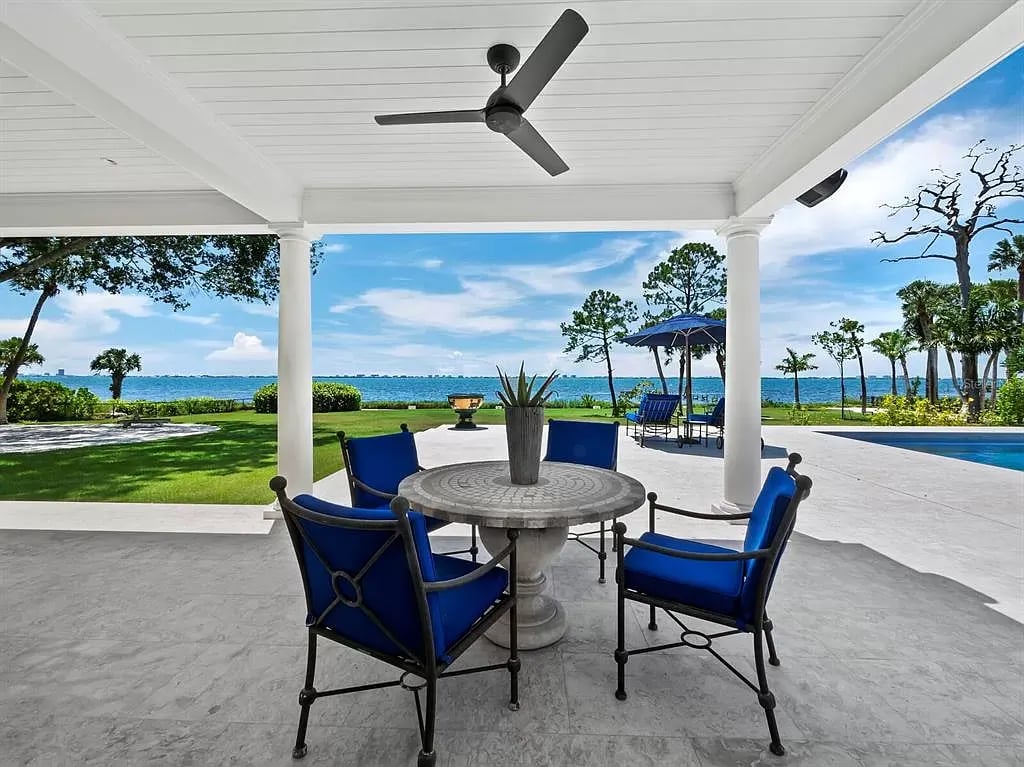 4223 Bay Shore Rd