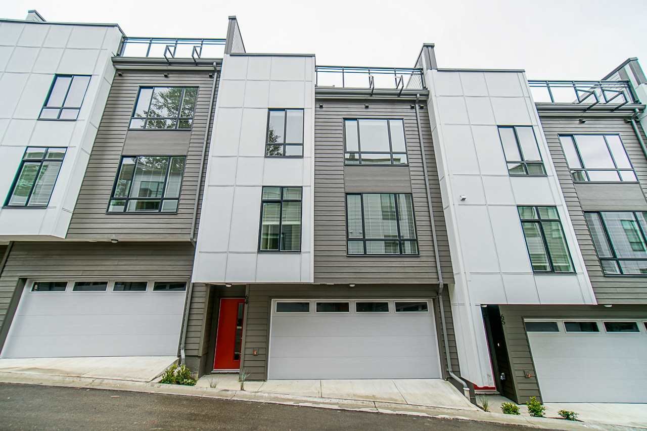 64-16433 19 Ave