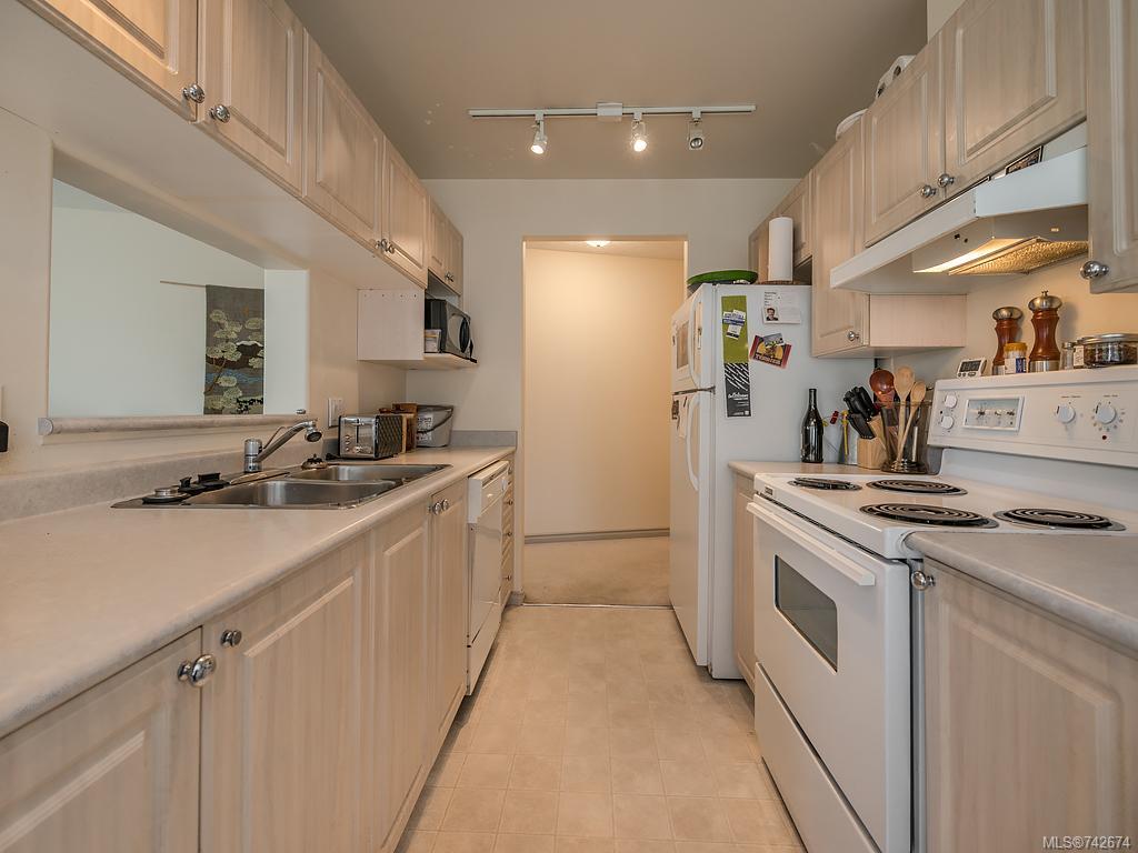204-320 Menzies St