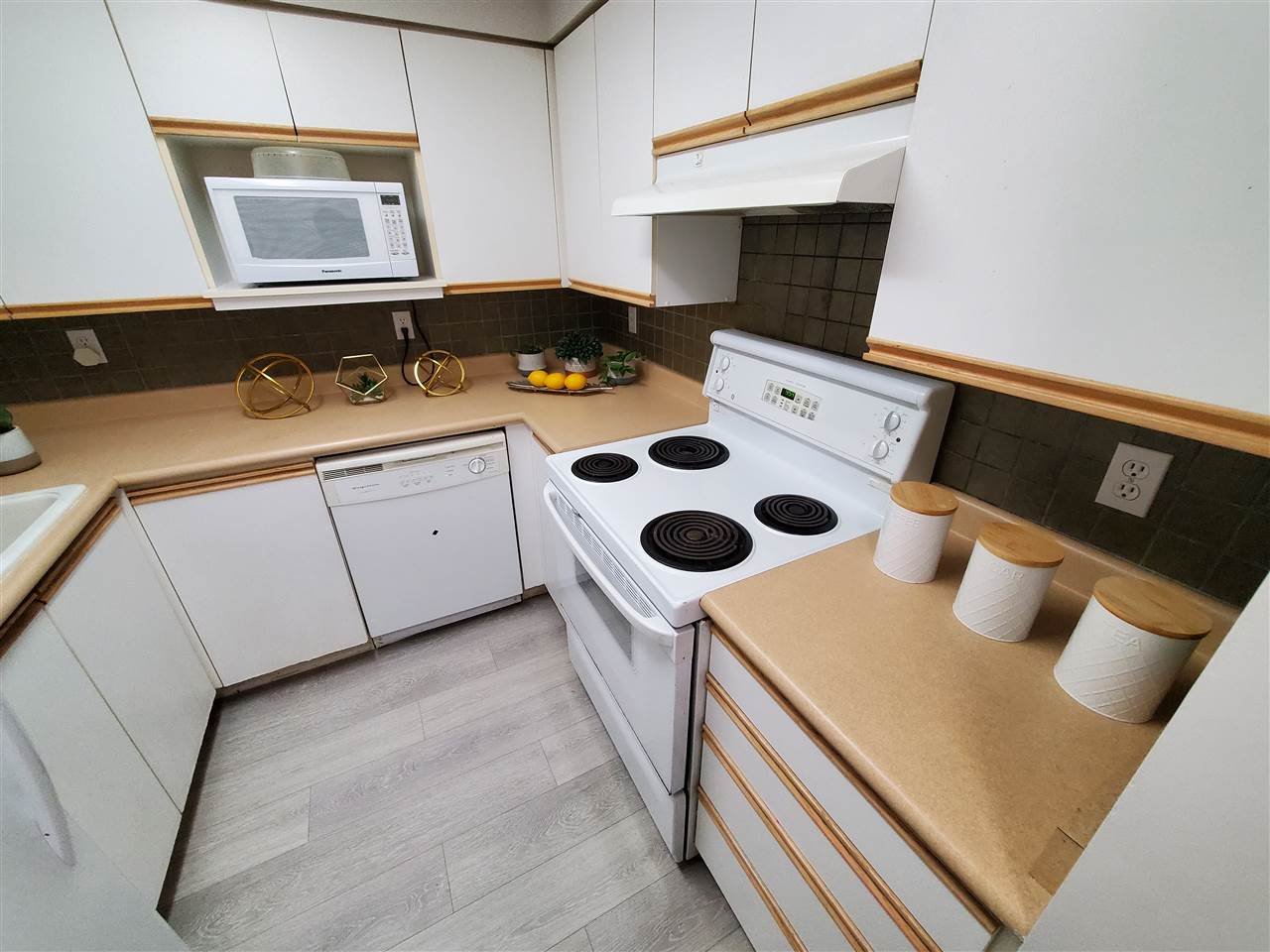 25-250 Casey St