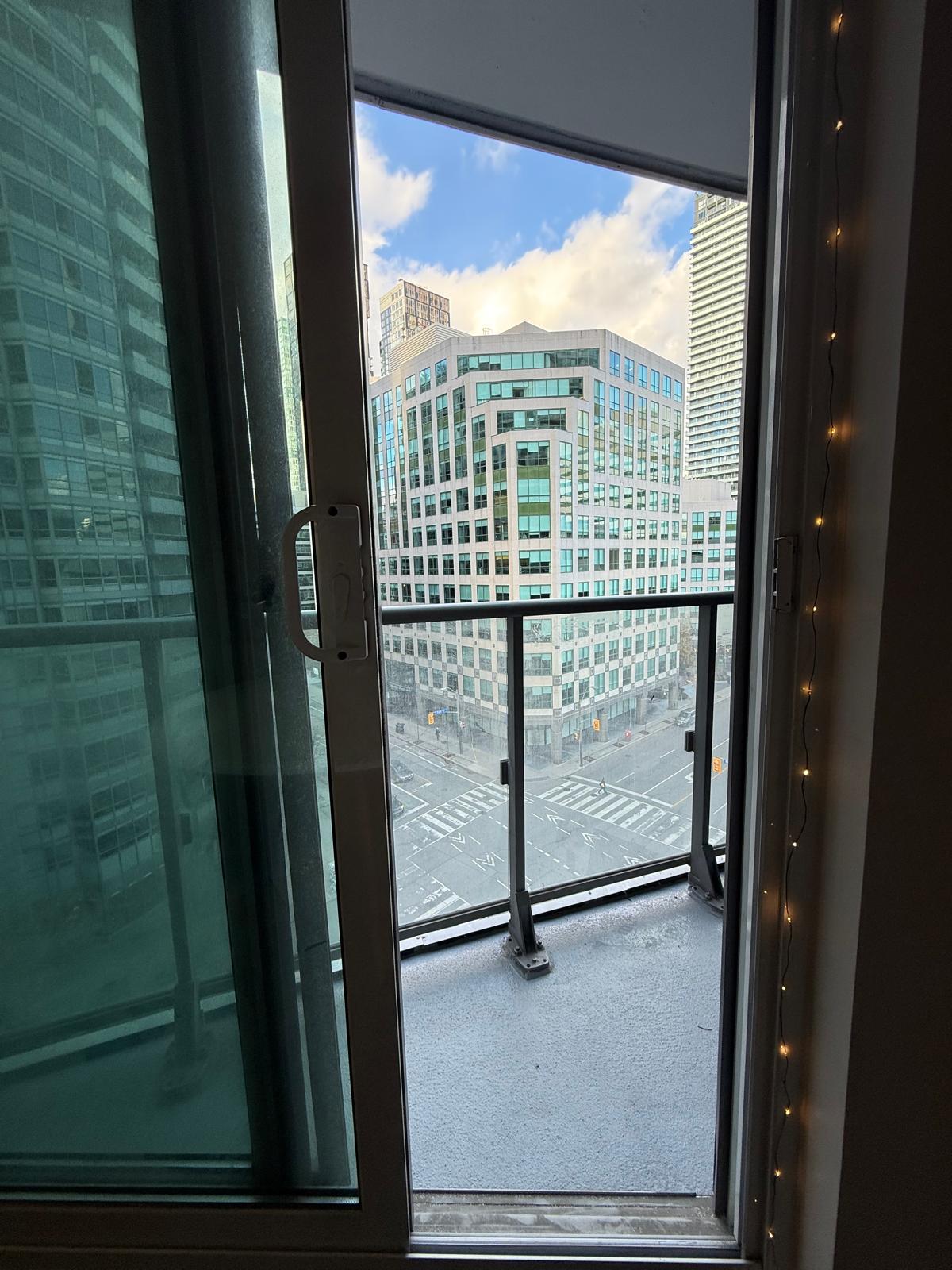 361 Front Street W 911