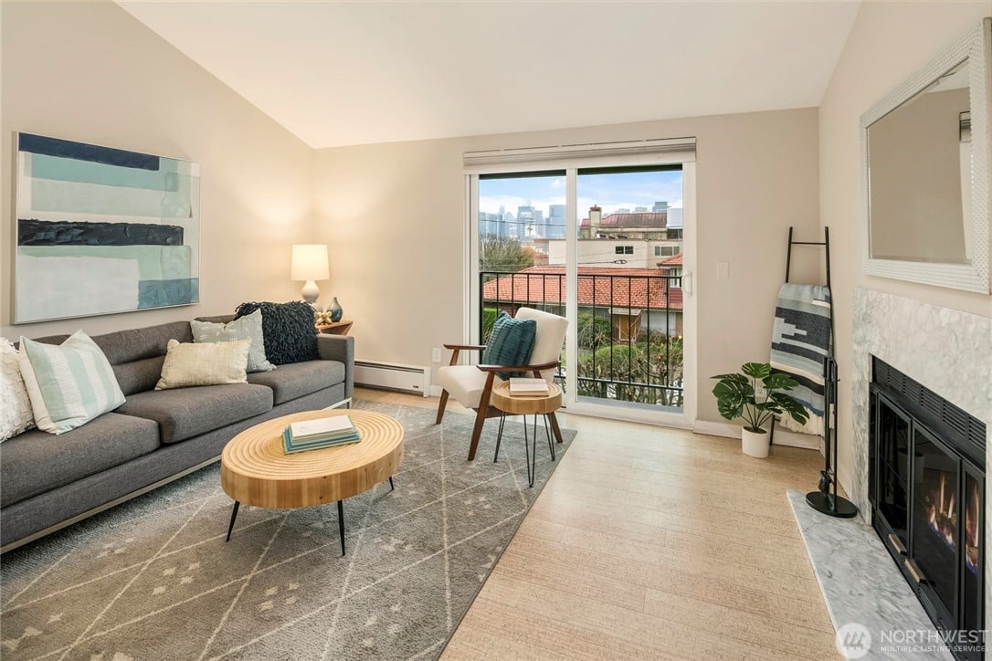 566 Highland Drive #302