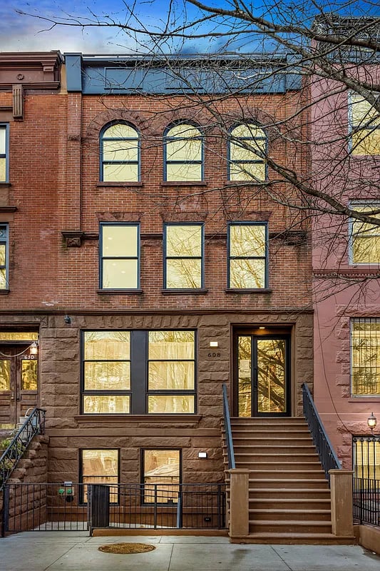 608 Saint Mark's Ave, #3