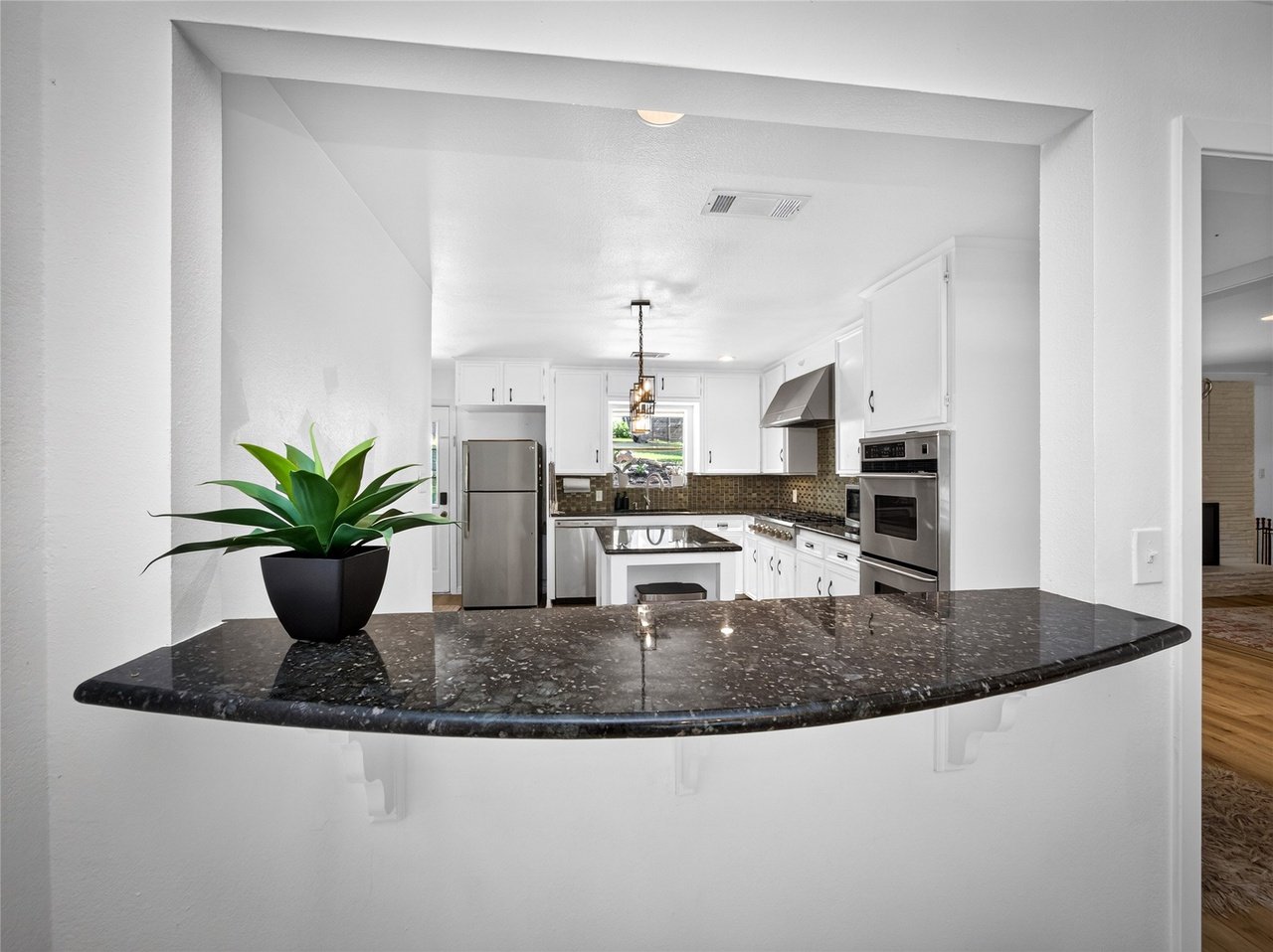 4901 Timberline Dr