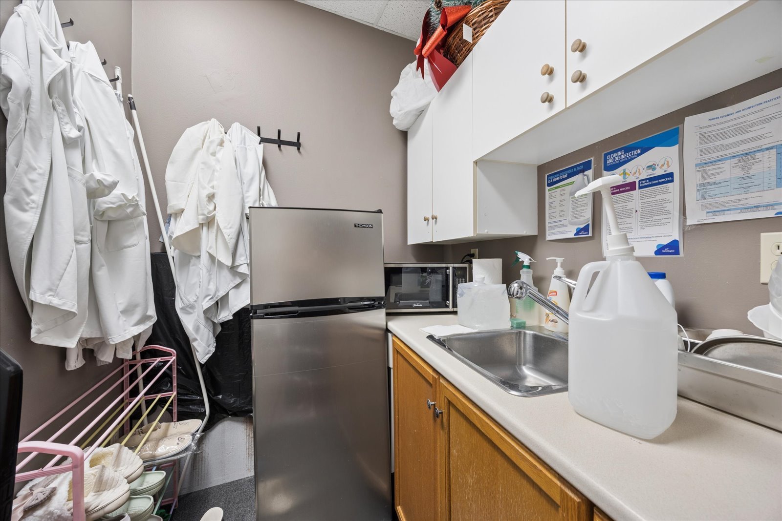190 Main Street Unionville, Suite 202