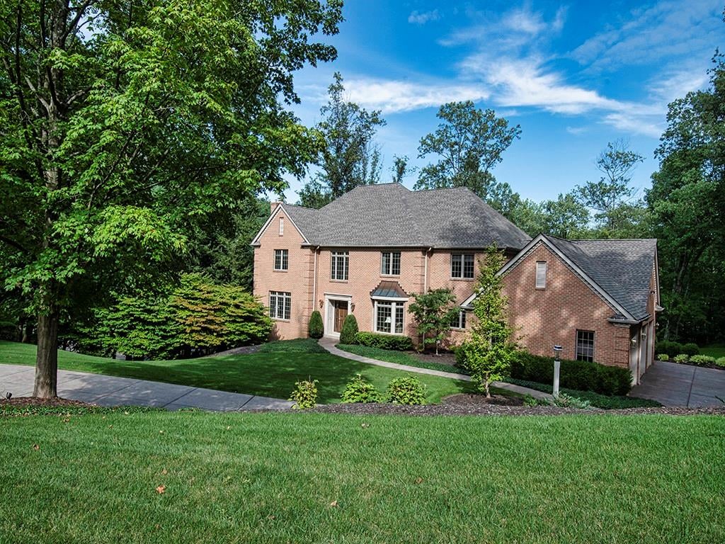 105 Dogwood Ln