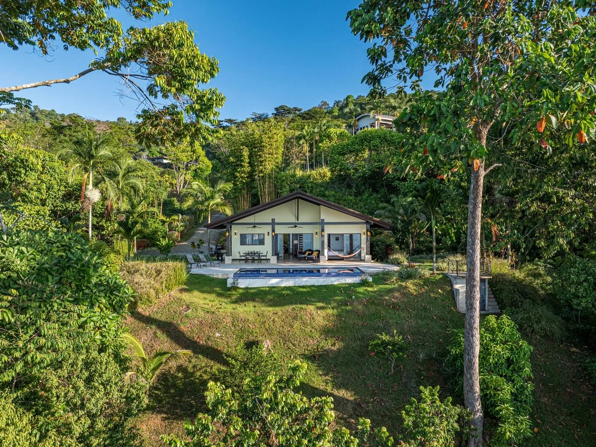 2 ACRES – 2 Bedroom Whales Tale Ocean View Home In Costa Verde Estates Gated Community!!!