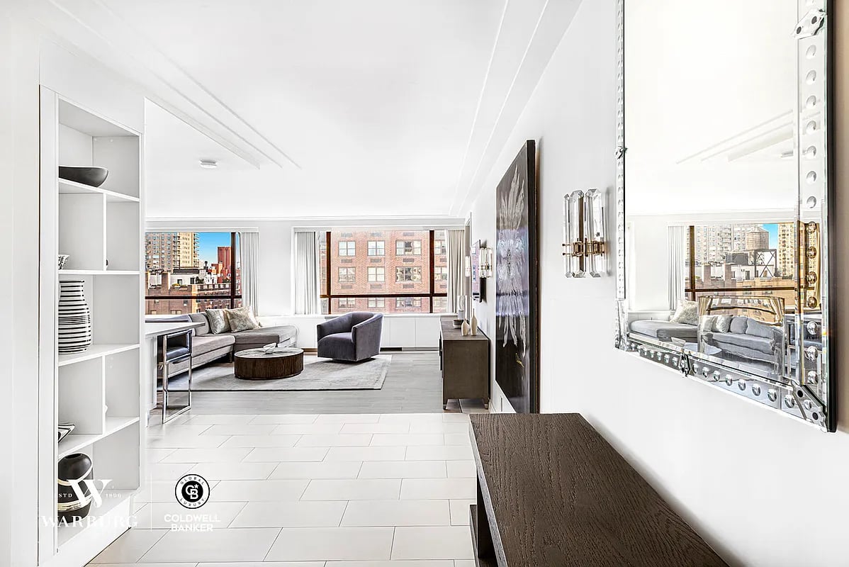 190 East 72nd St, #18B