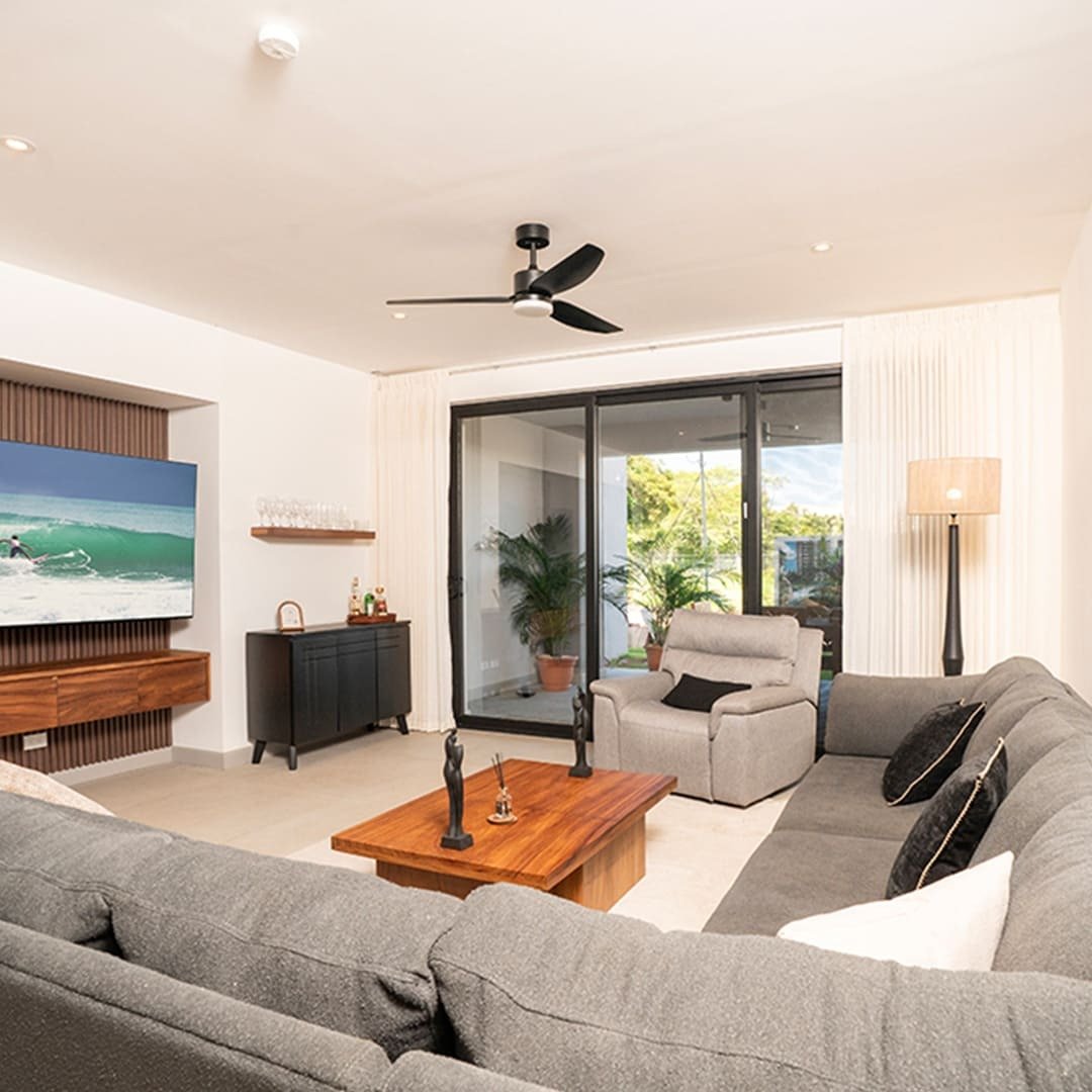 The Pearl Jaco Beach Luxury Real Estate