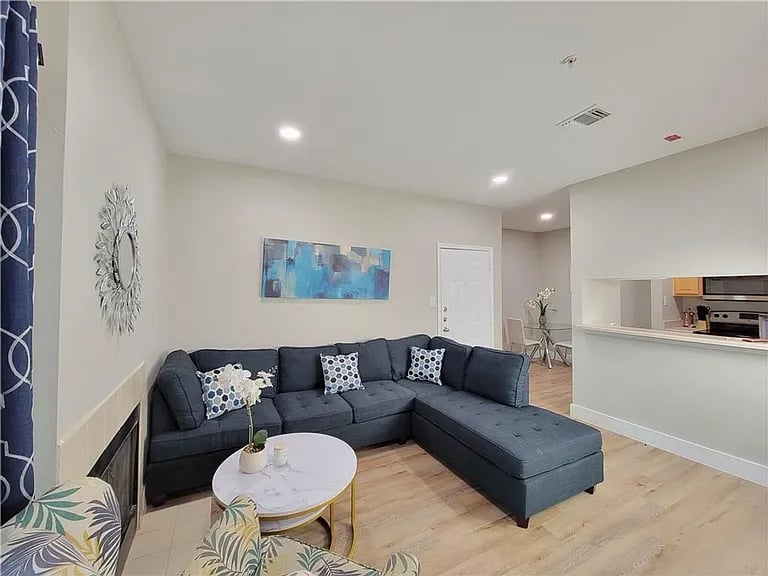 12166 Metric Blvd #353