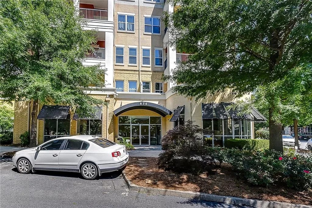 870 Inman Village Pkwy NE