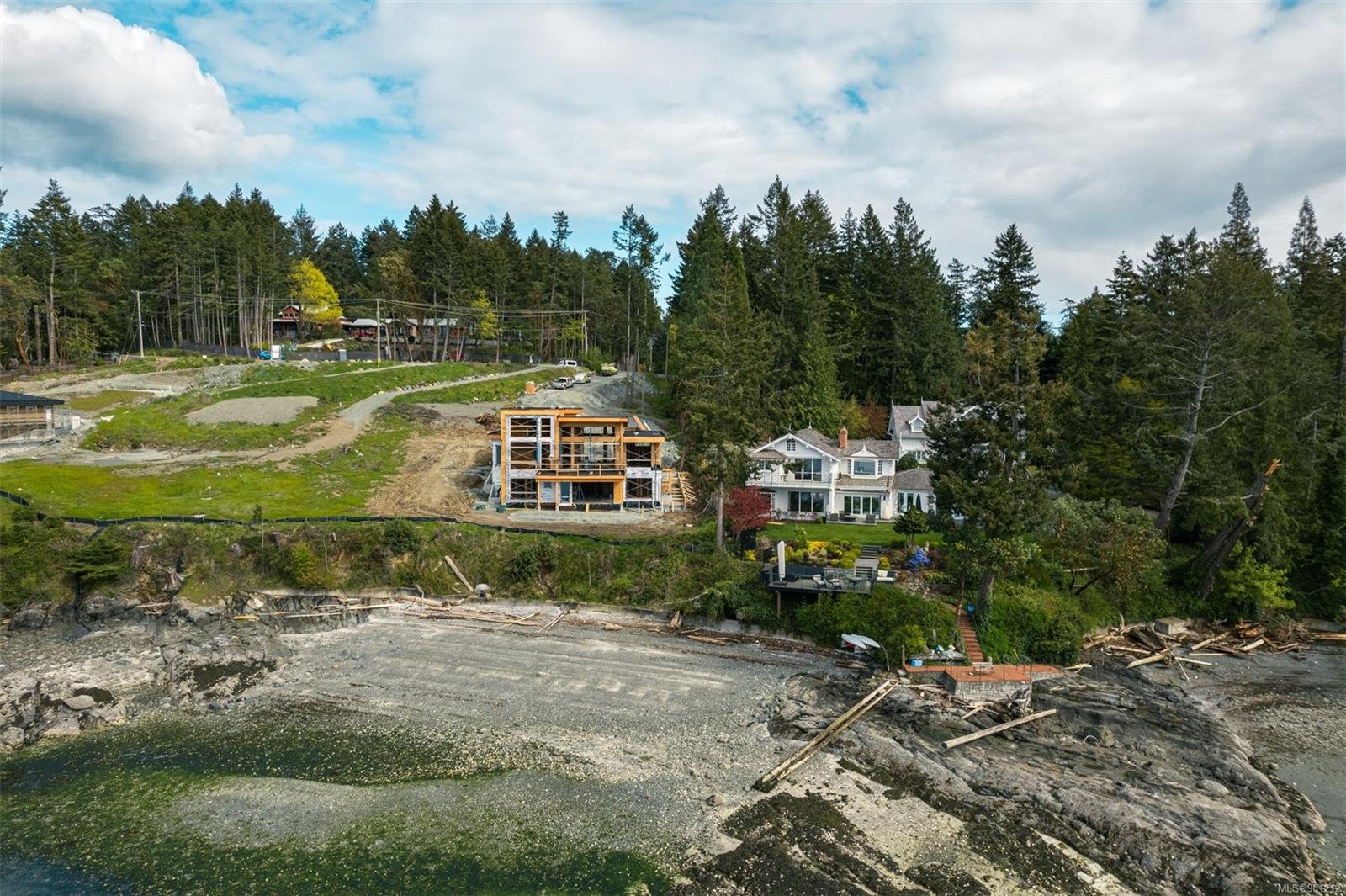 386 Lands End Rd