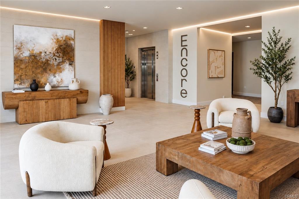 451 Grand Avenue W #322