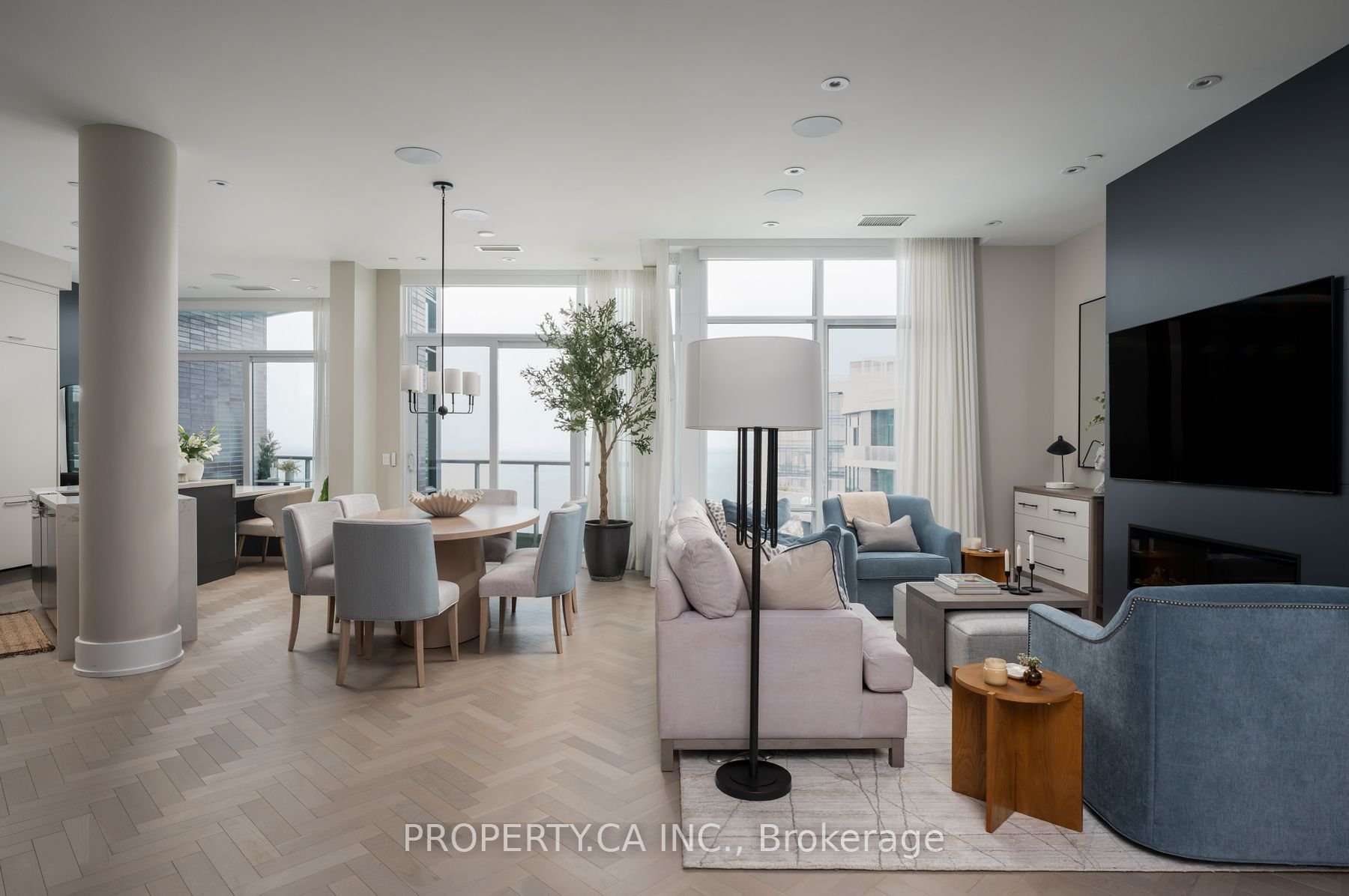 SKY-HIGH LIVING 
