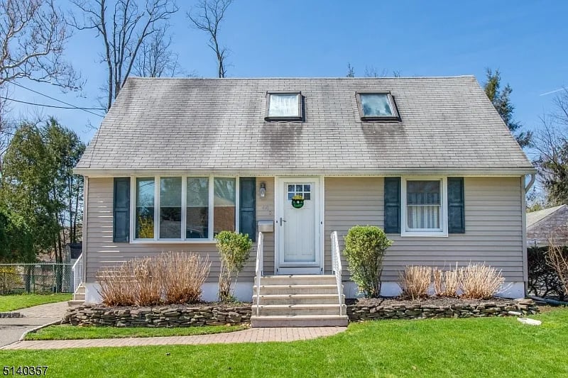 44 Fernwood Cr