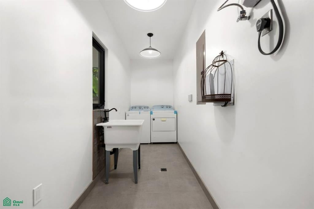 Casa Conchal | Modern Luxury New Construction Home Near Puerto Viejo Beach