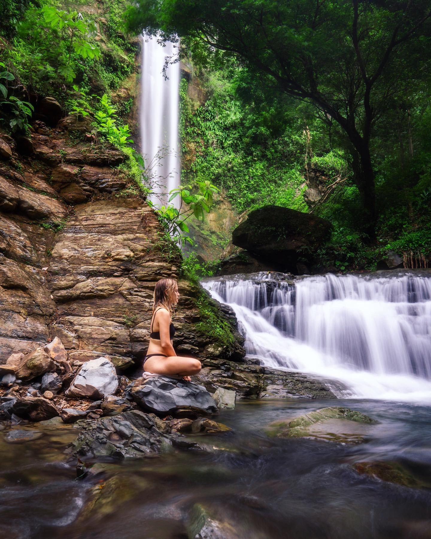 CASCADA ELYSIANA – ECO-RETREAT WITH HUGE WATERFALL