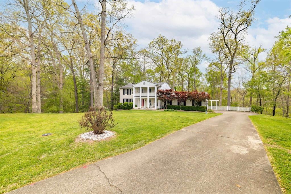 2390 Hickory Ridge Drive Ashland, KY