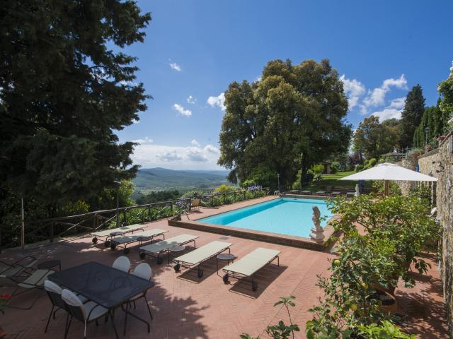 Stunning Luxury Castle Near Siena with Pool