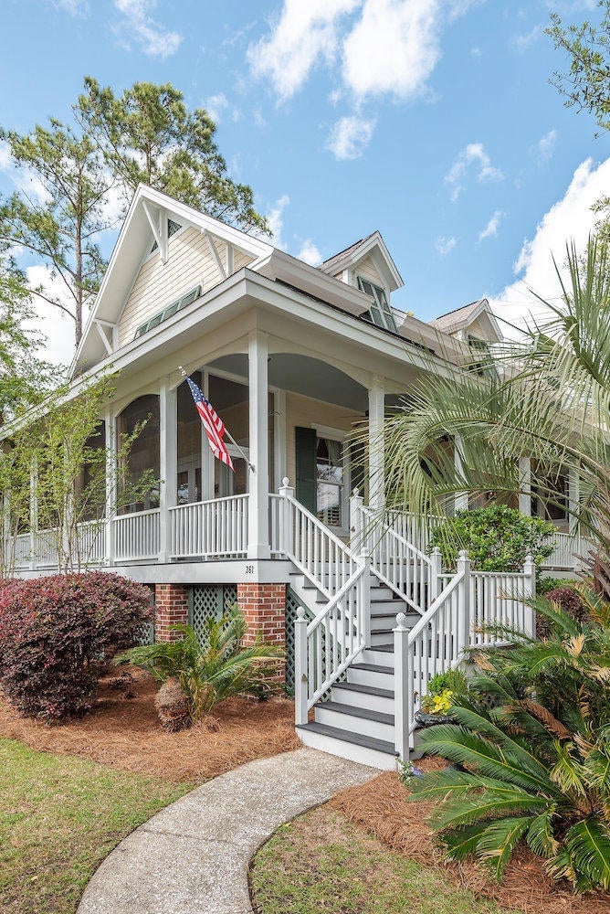 361 Evian Way, Mount Pleasant, SC 29464