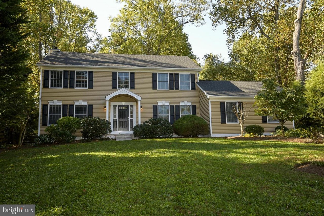 915 Song Sparrow Ct