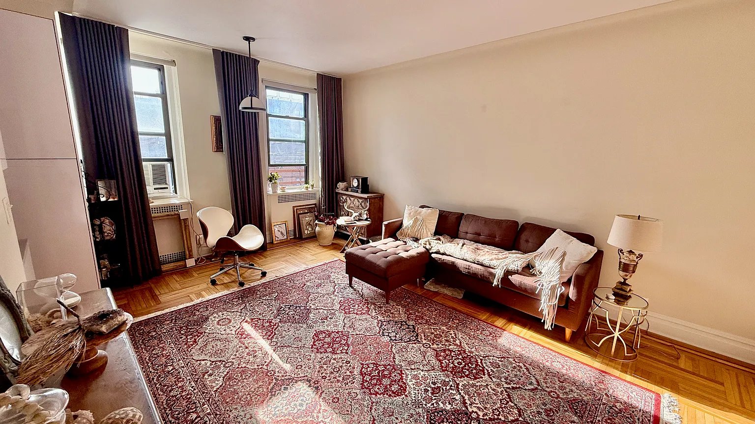 111 W 94th St APT 6D