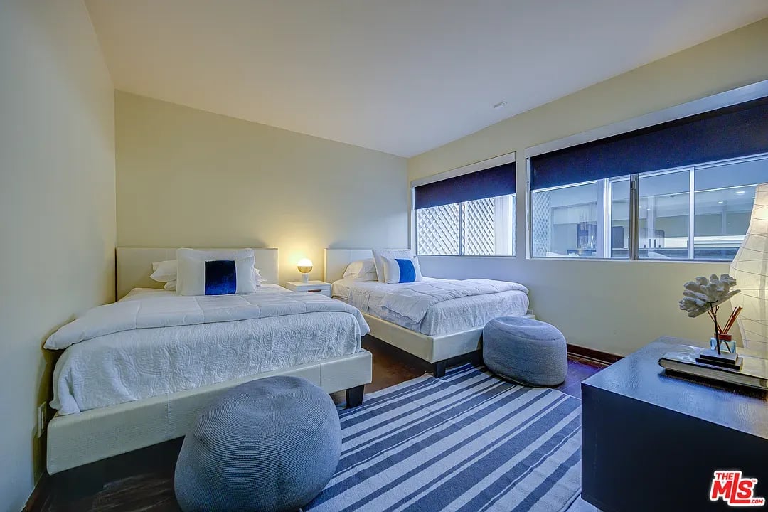 4007 Ocean Front Walk