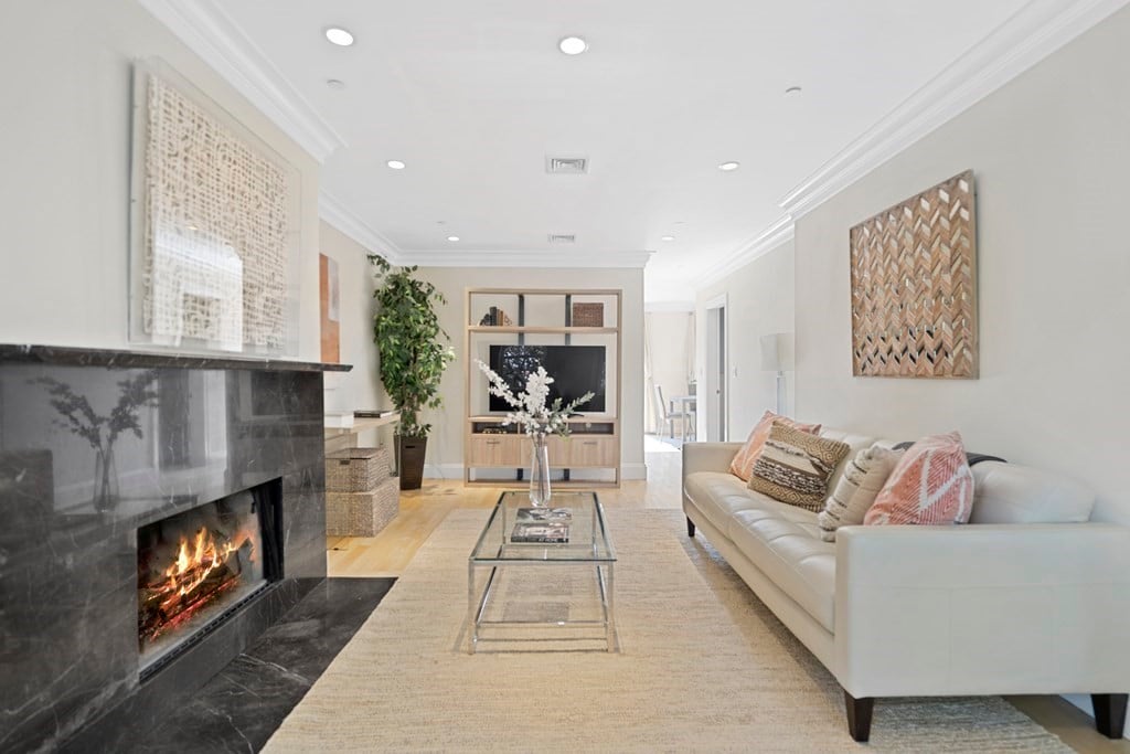 192 West Springfield Street Unit 3