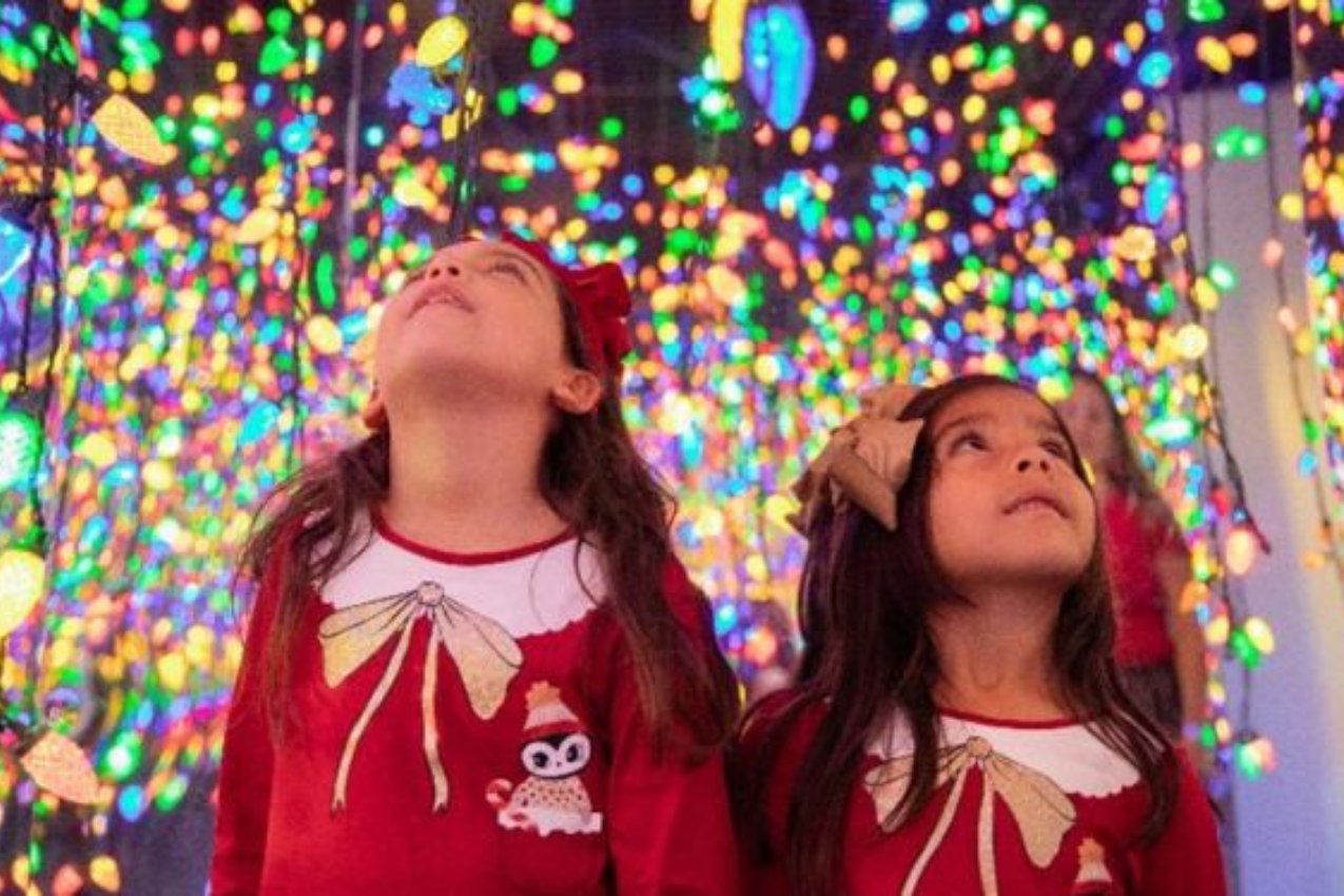 Snowday at Galleria Dallas