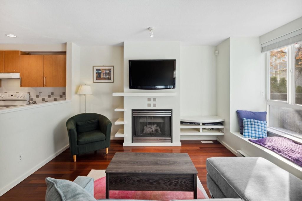 7408 Magnolia Terr