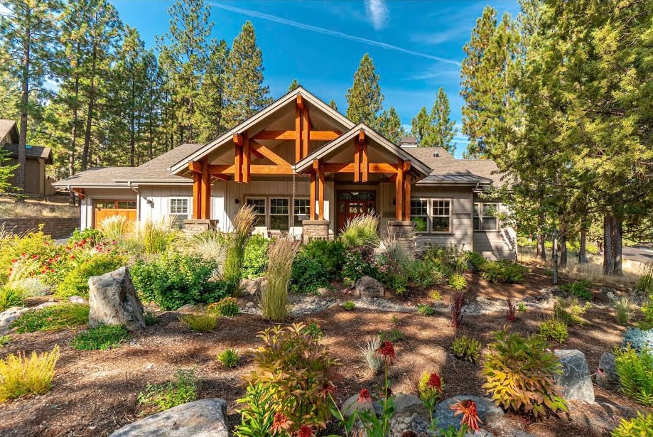 2681 NW Champion Circle