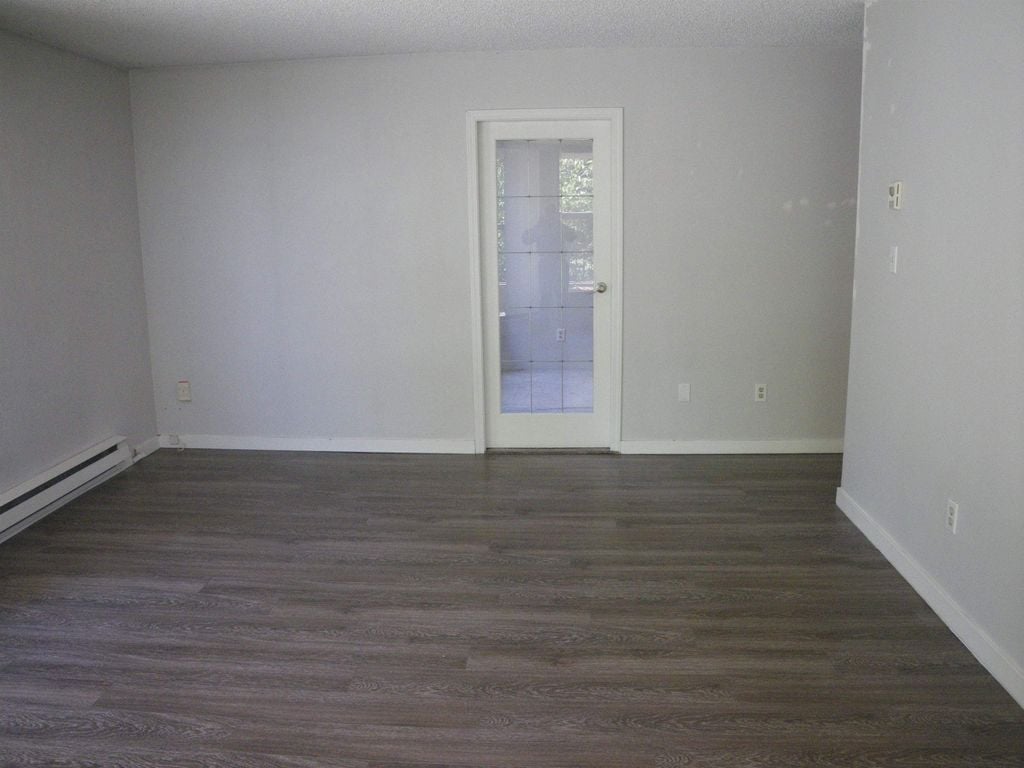 2041 Bellwood Ave, #208
