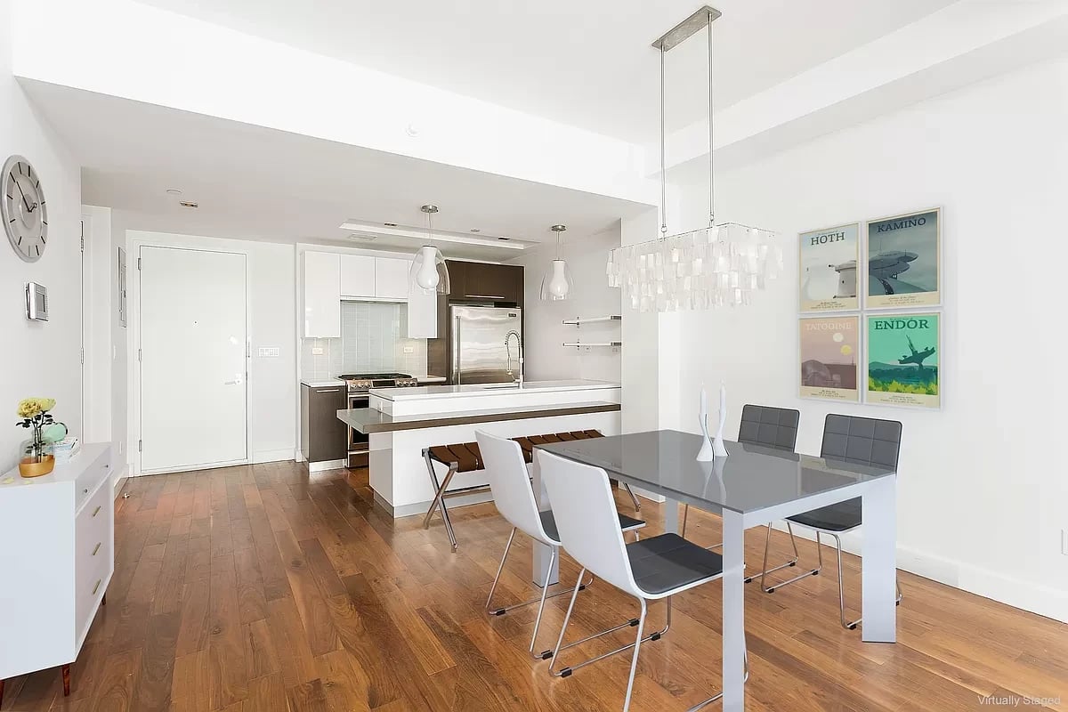 2-17 51st Ave, # 812