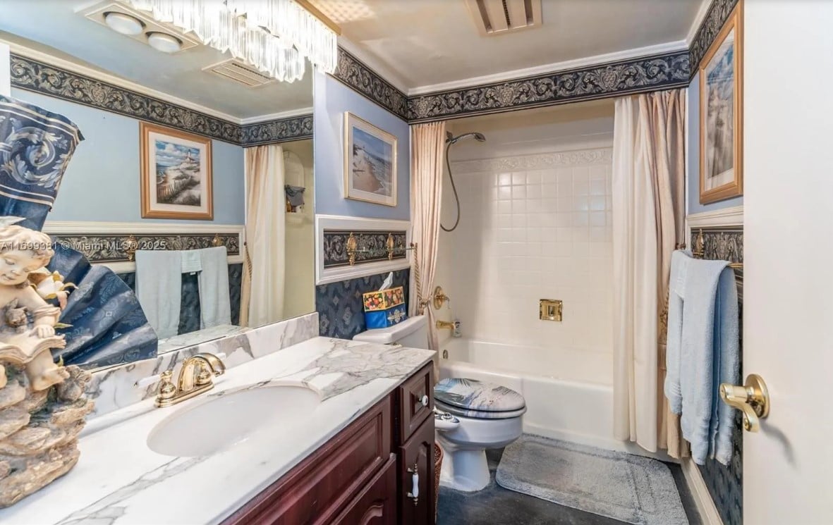 4301 N Ocean Blvd #303A